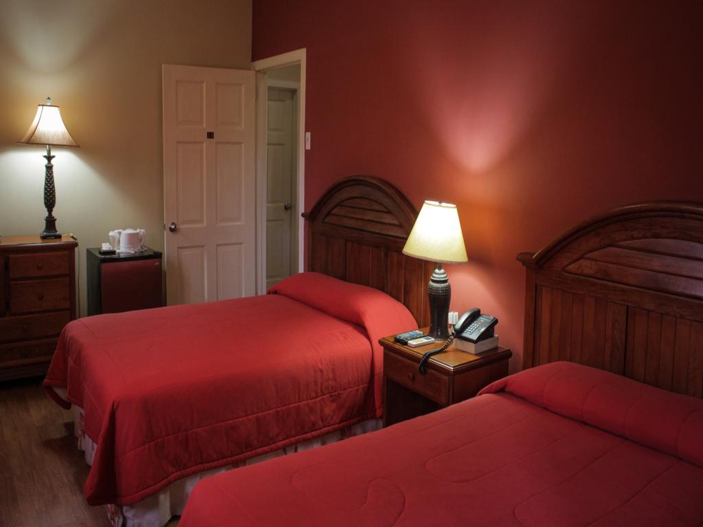 L'Orchidee Boutique Hotel Port of Spain Exterior photo