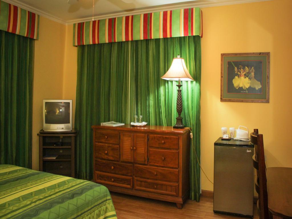 L'Orchidee Boutique Hotel Port of Spain Exterior photo