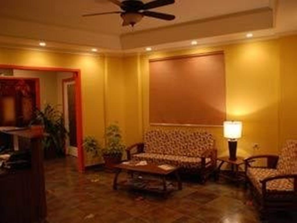 L'Orchidee Boutique Hotel Port of Spain Exterior photo