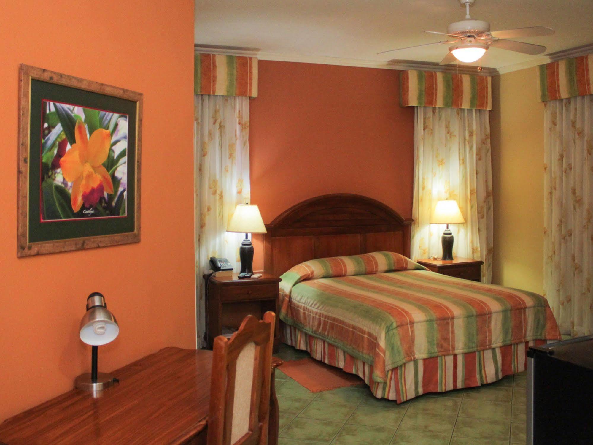 L'Orchidee Boutique Hotel Port of Spain Exterior photo