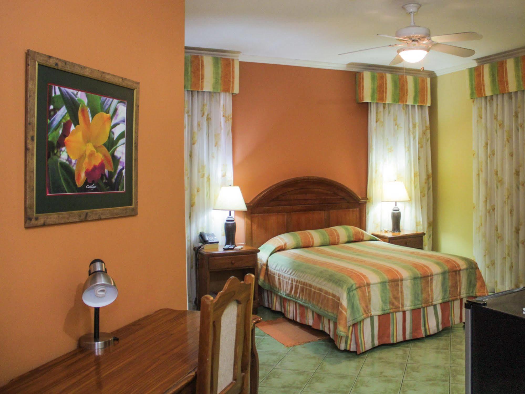 L'Orchidee Boutique Hotel Port of Spain Exterior photo